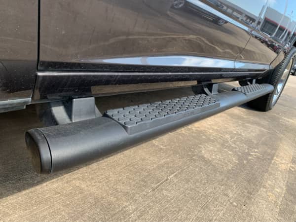 Side Steps vs. Running Boards: Which Offers the Best Combination